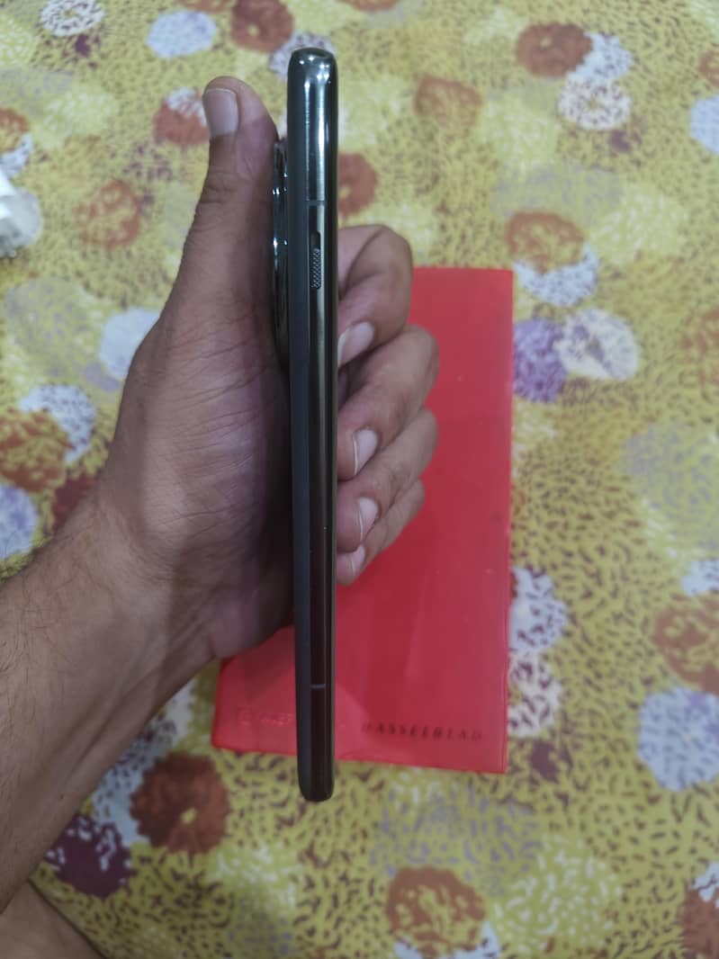One Plus 12 4