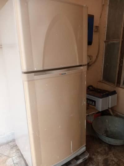 Dawlance Fridge + Freezer - 2 door fridge - 100% okay No issue