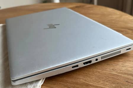 HP EliteBook G8 - 16GB/256GB - 9/10 Condition - Core i5 8th Gen
