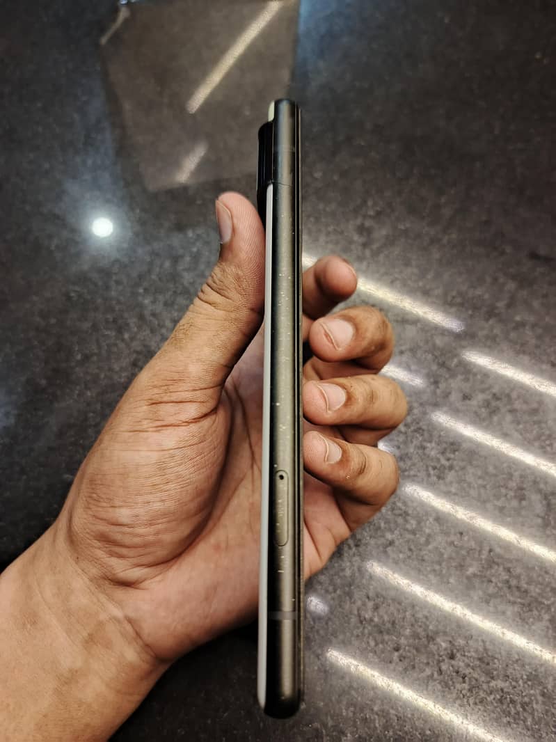 Google Pixel 6 3