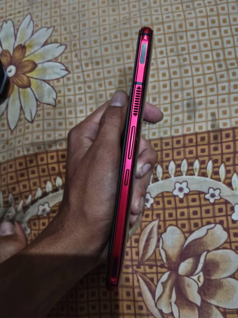 red magic 5G 2