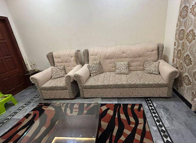 5 seter sofa set   with cover 1