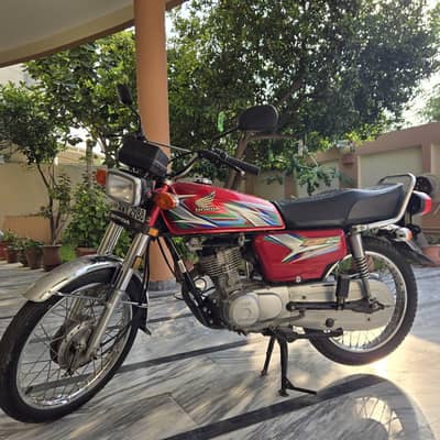 Honda CG 125 Showroom Condition