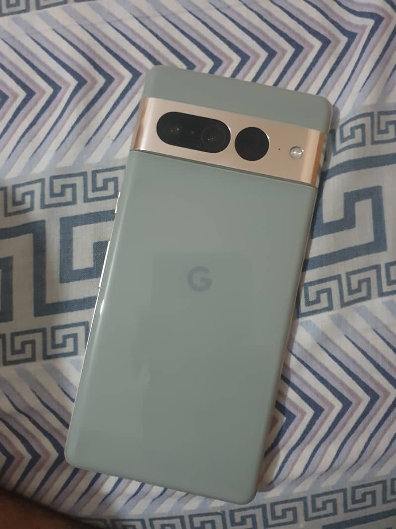 Google Pixel 7 Pro 2