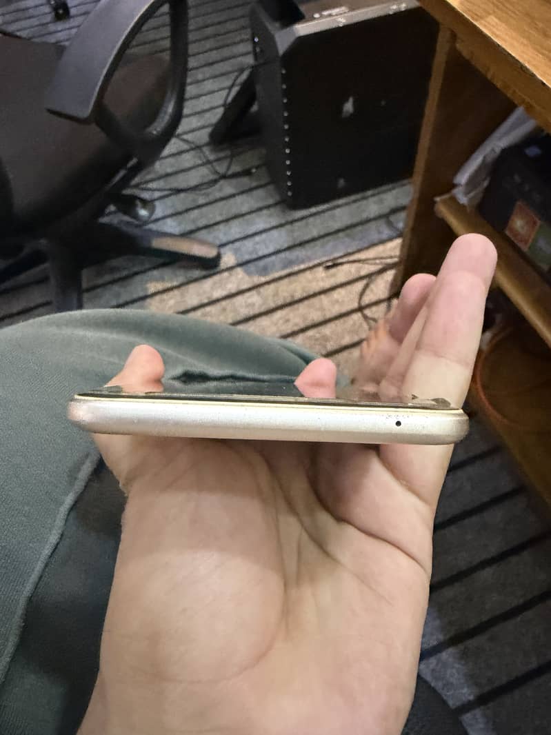 Samsung Mobile C5 2