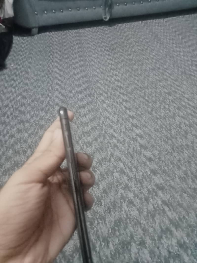 Apple iPhone X 2