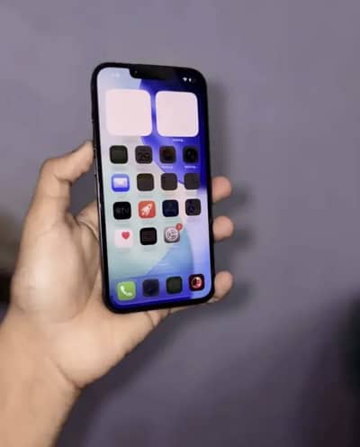 Apple iPhone 16e #Waterpack #100health #119cycle