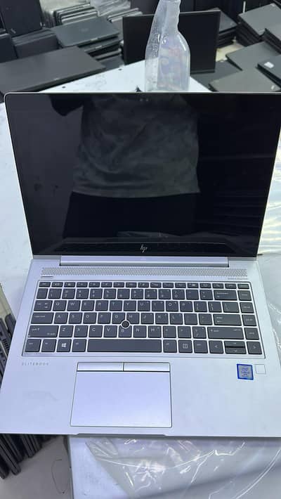 HP EliteBook 850 G5 | i5 7th Gen | 8GB RAM | 256GB M. 2 | 15