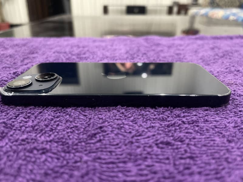 Apple iPhone 14 0