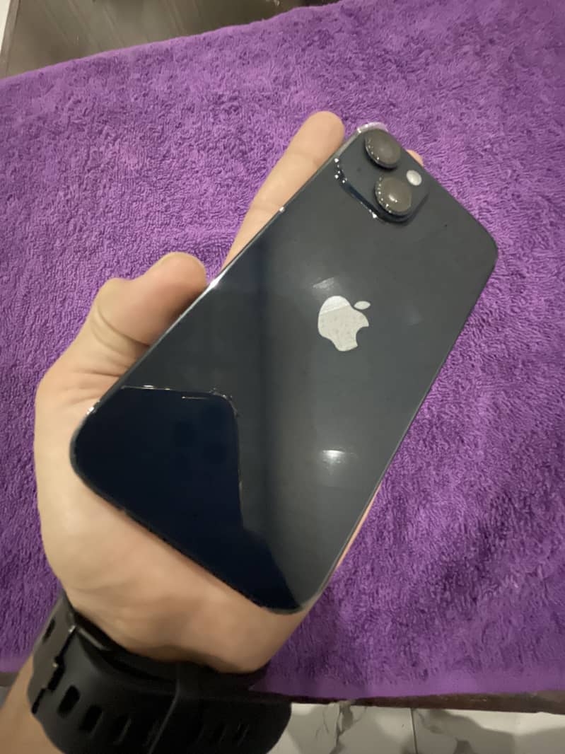 Apple iPhone 14 3