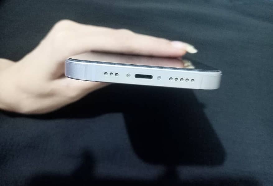 Apple iPhone 14 2