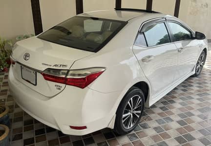 Toyota Corolla Altis Grande 2018 | Total Genuine | New Car