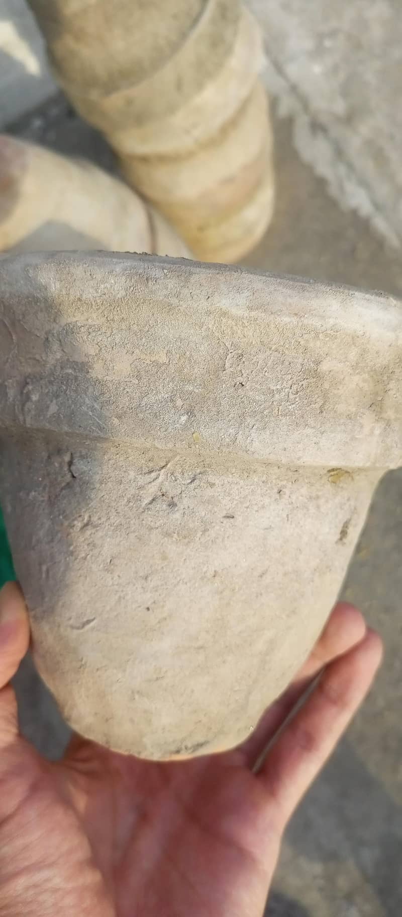 small pots 0