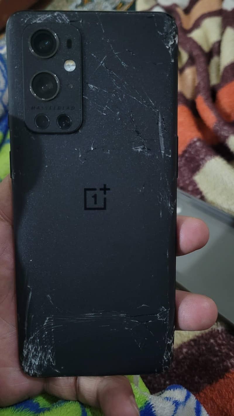 One Plus 9 Pro 4