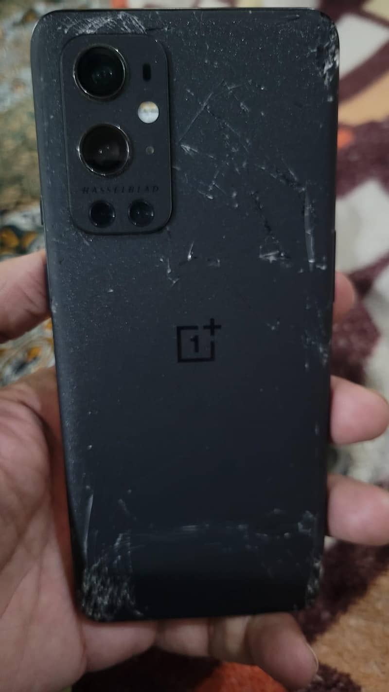 One Plus 9 Pro 8