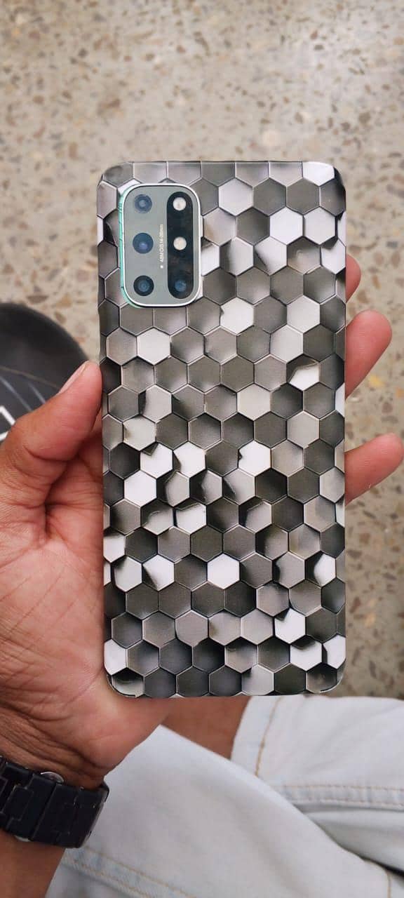 One Plus 8T 3
