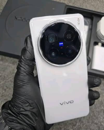 Vivo x200 Pro mobile 16/512/gb water park warranty mein phone box open