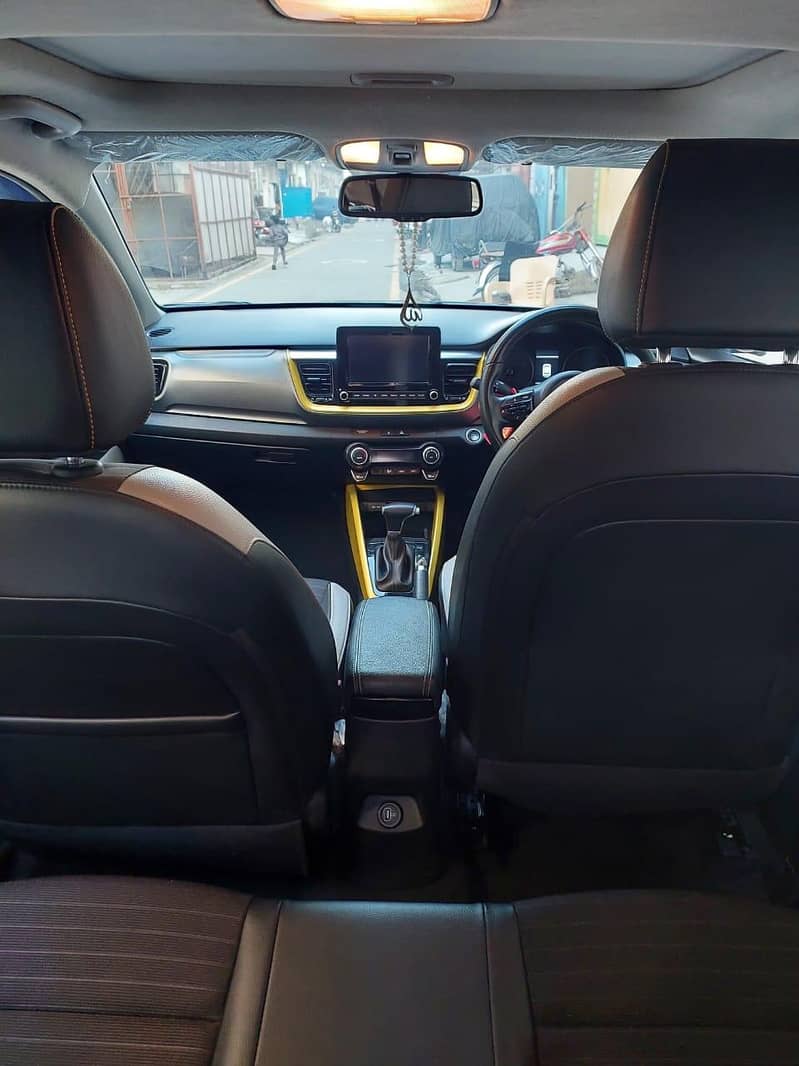 KIA Stonic EX+ 10
