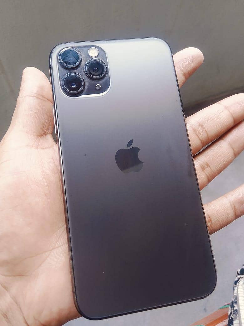 Apple iPhone 11 Pro 0