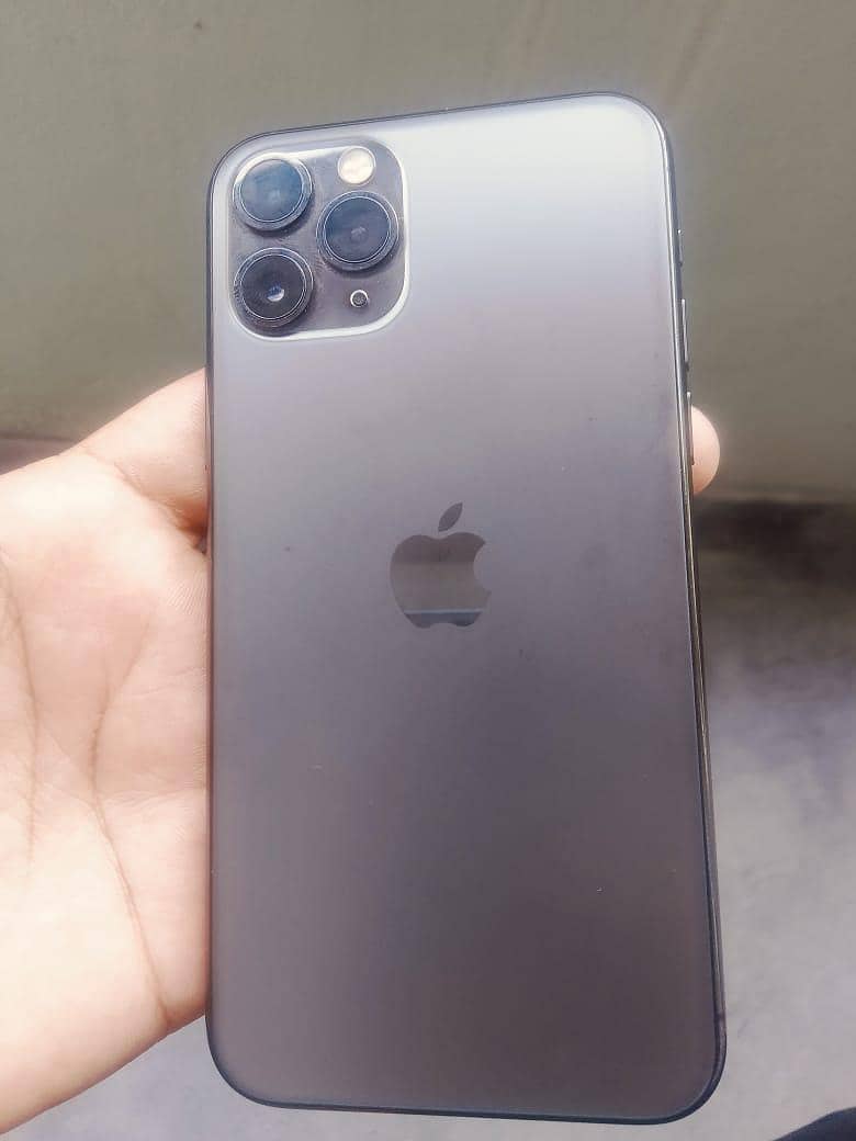 Apple iPhone 11 Pro 5