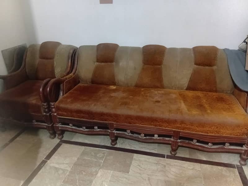 5 seater sofa 0