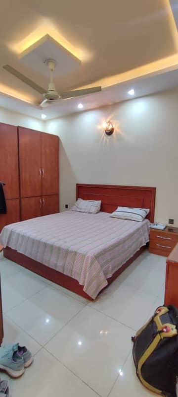 233sq yd second floor portion for rent