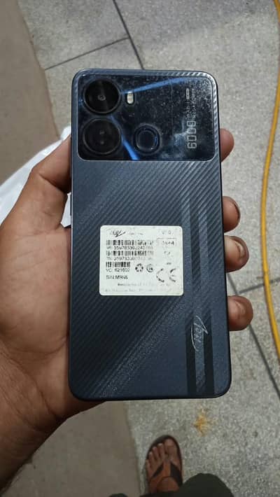 Itel P40