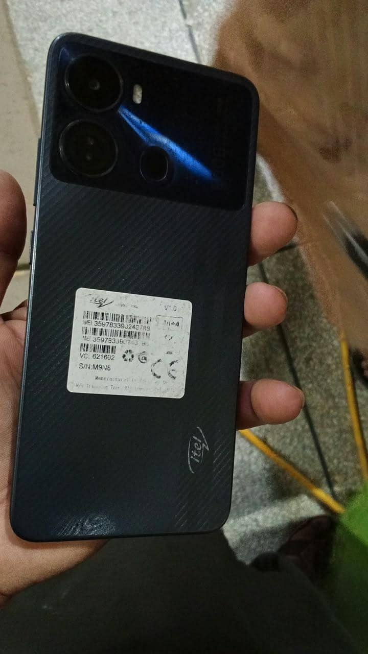 Itel P40 7