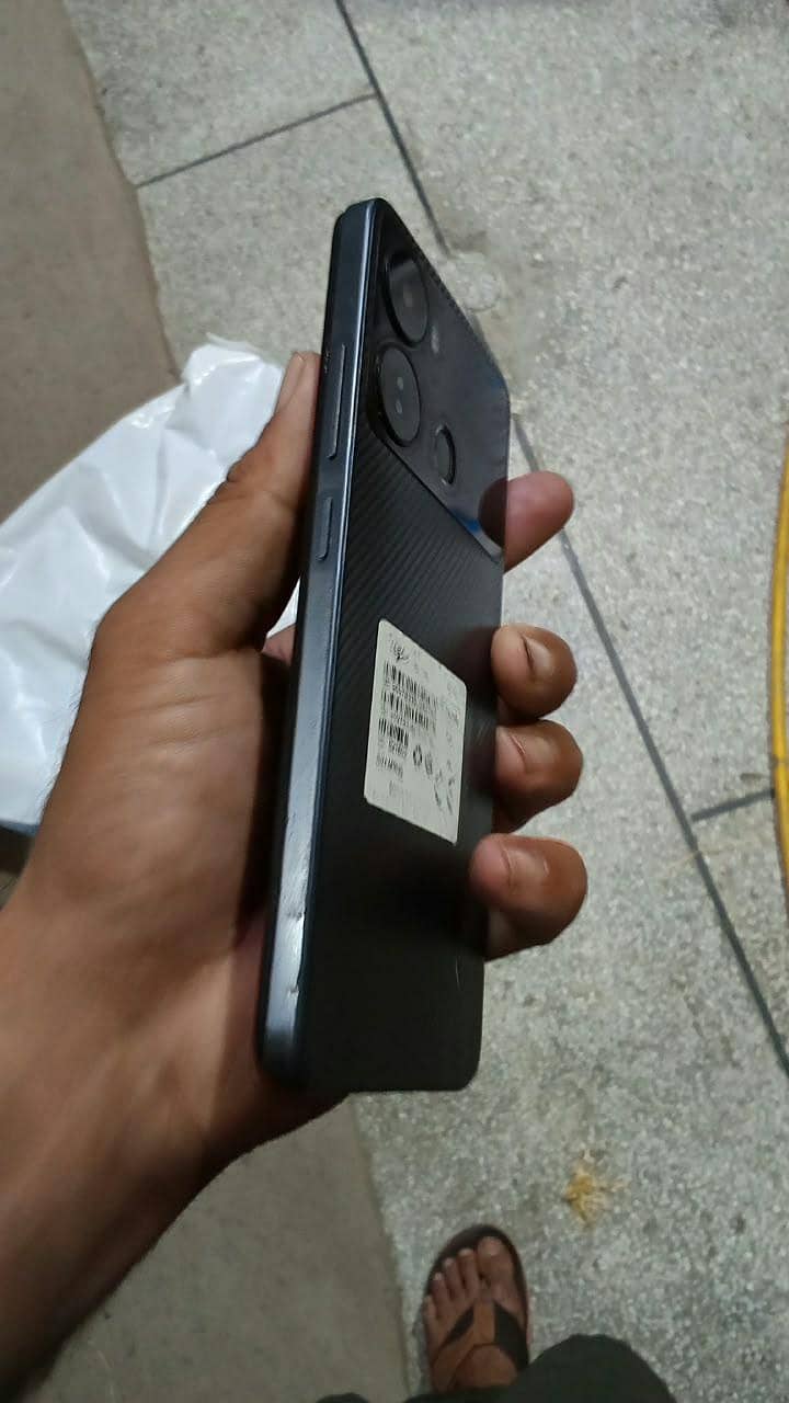 Itel P40 8