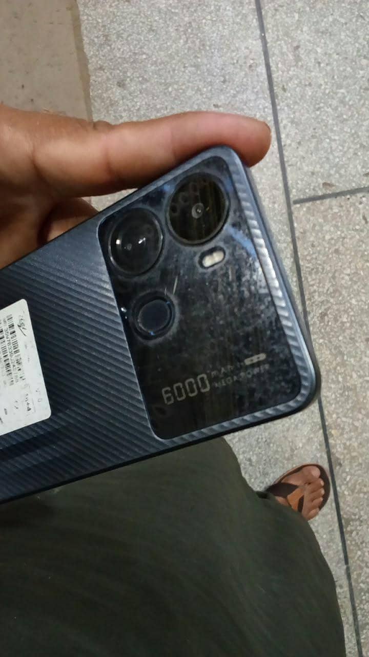 Itel P40 9