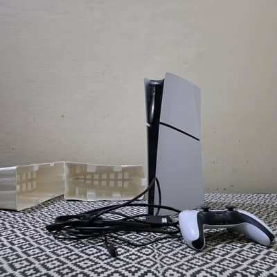 PS5 Slim with Jailbreak (Great Condition, like new)