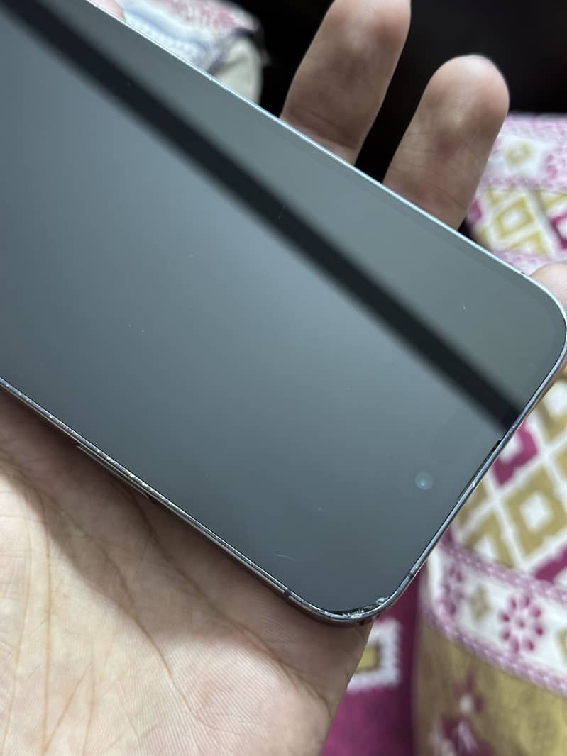 Apple iPhone 14 Pro Max 0