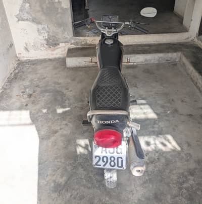 Honda CG125 Black 2022 model