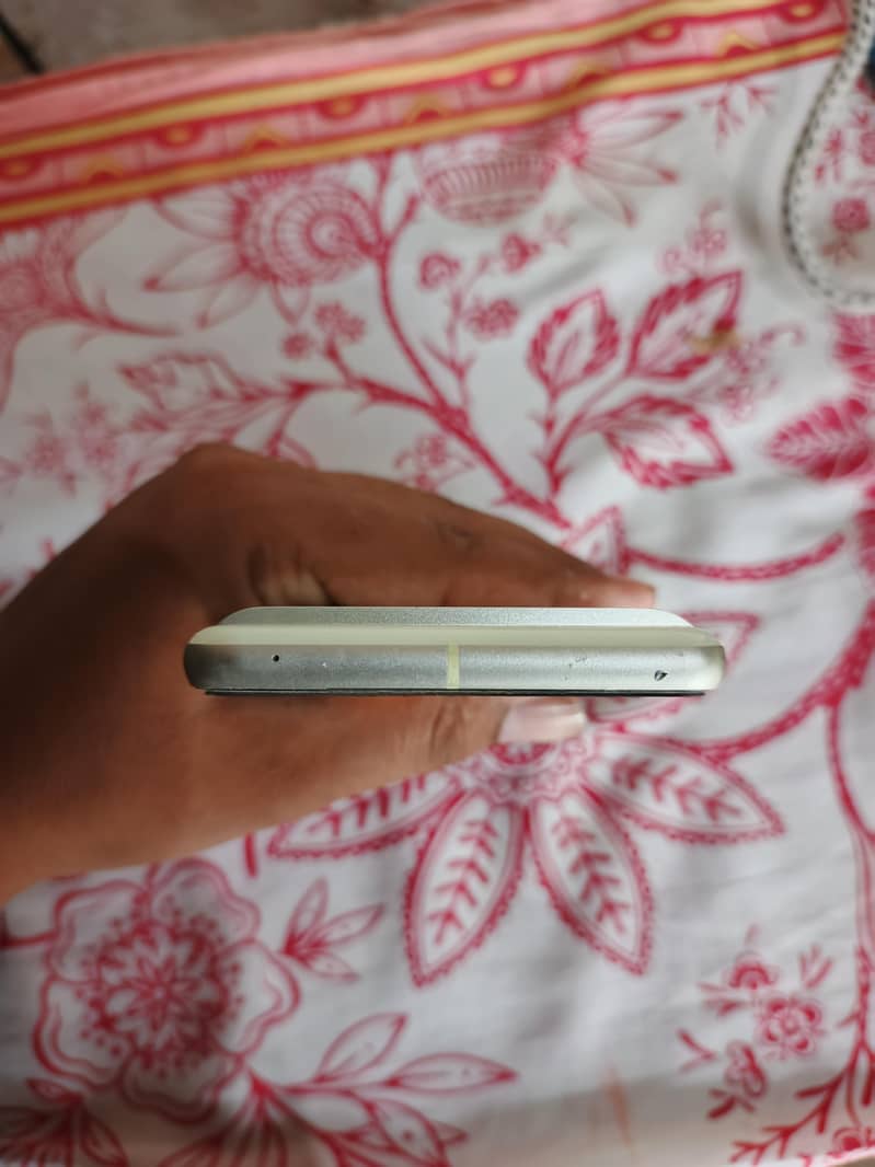 Pixel 7 5