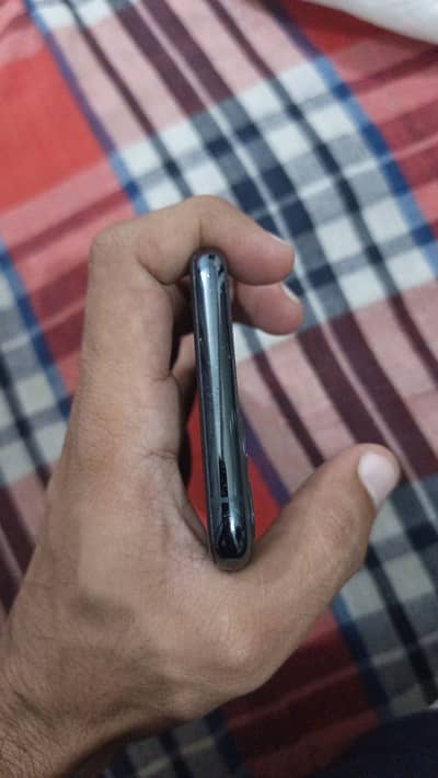 Apple iPhone 11 Pro