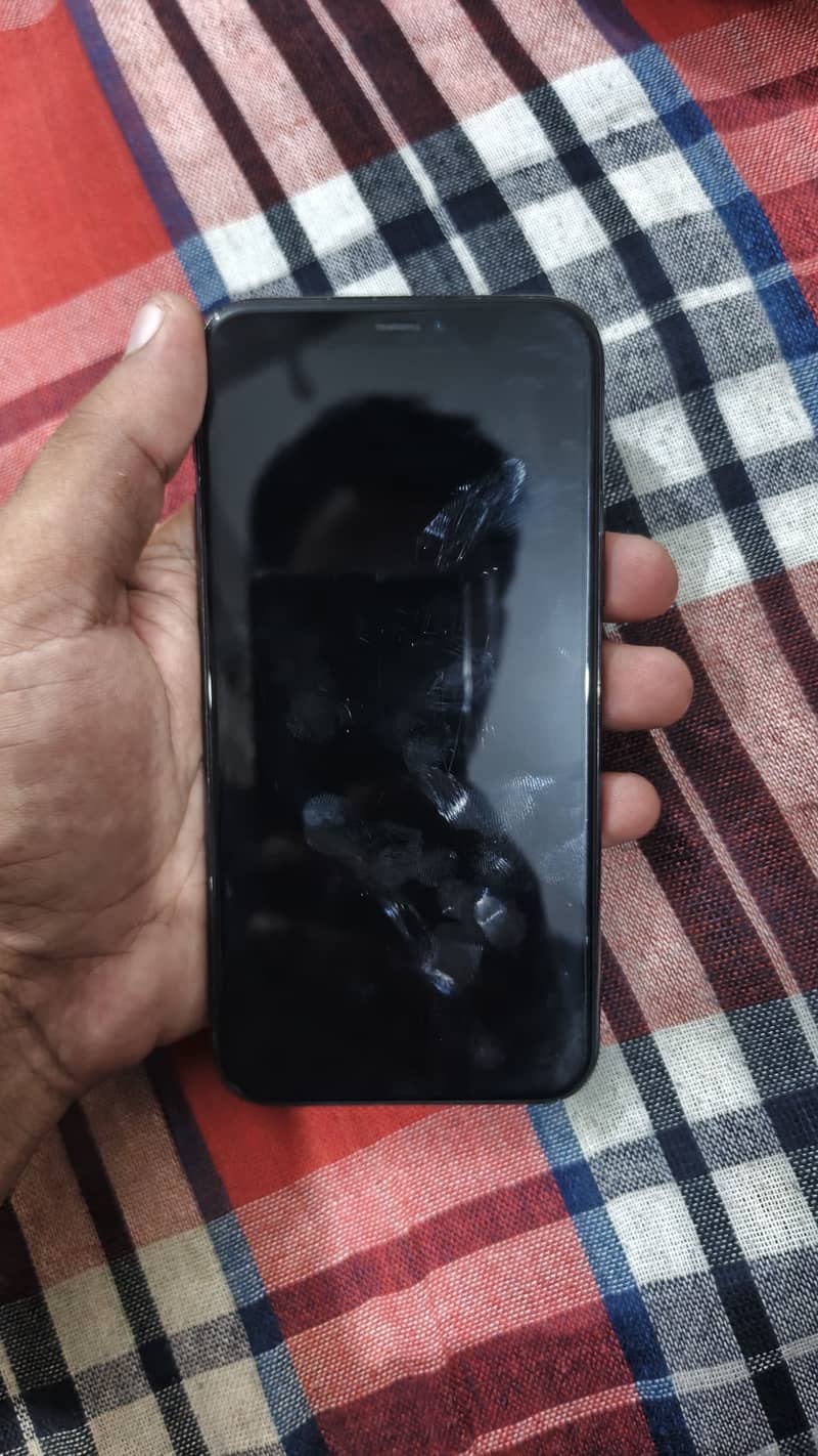 Apple iPhone 11 Pro 1