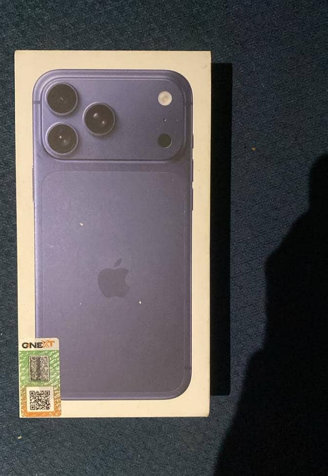 Apple iPhone 17 Pro Max 0
