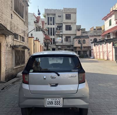 Daihatsu Mira 2021