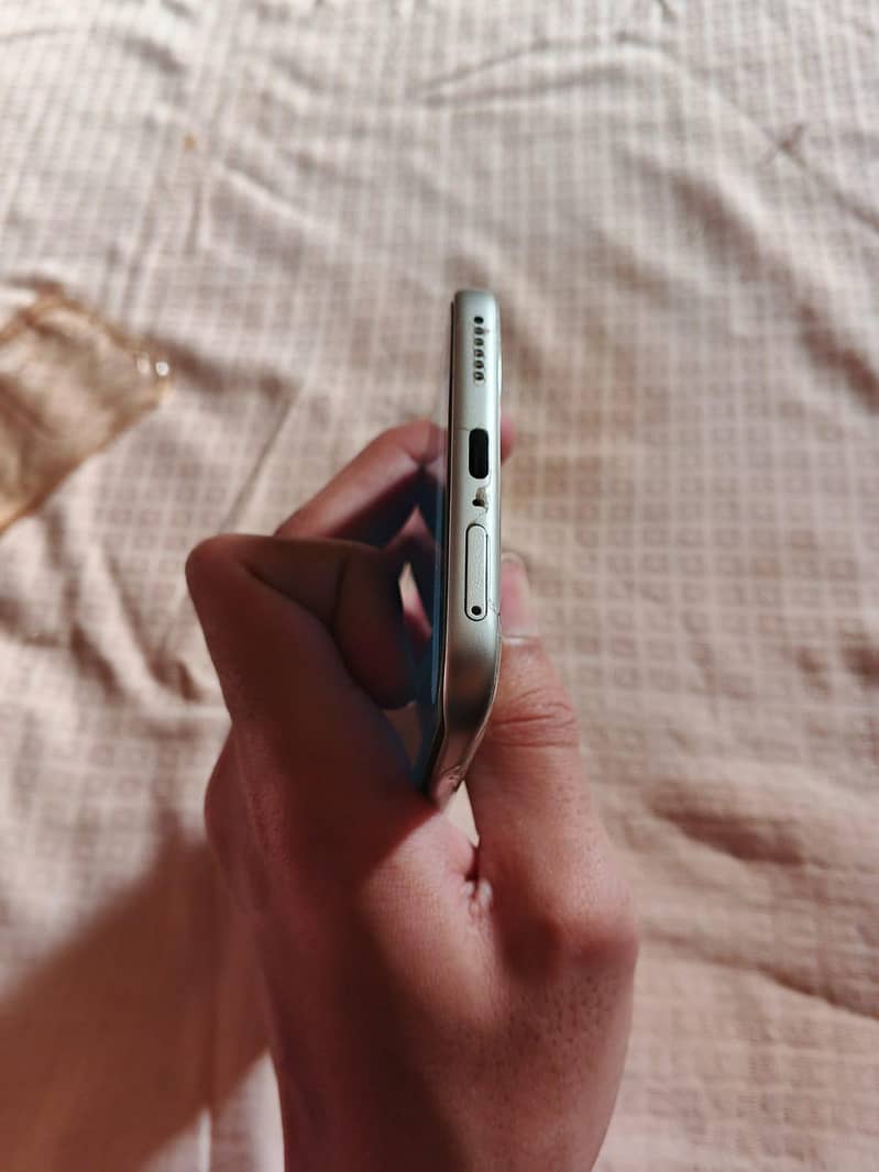 Infinix Note edge 0