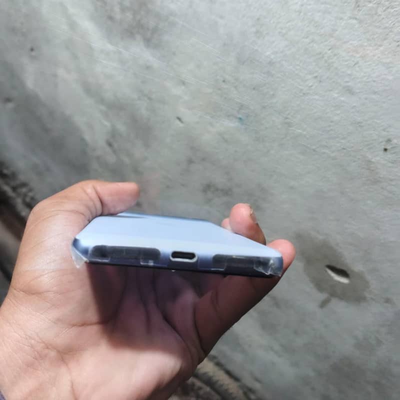 Google Pixel 7a 3