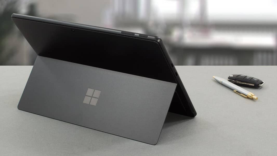 Microsoft Surface Pro 9 0