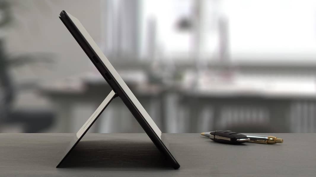 Microsoft Surface Pro 9 3