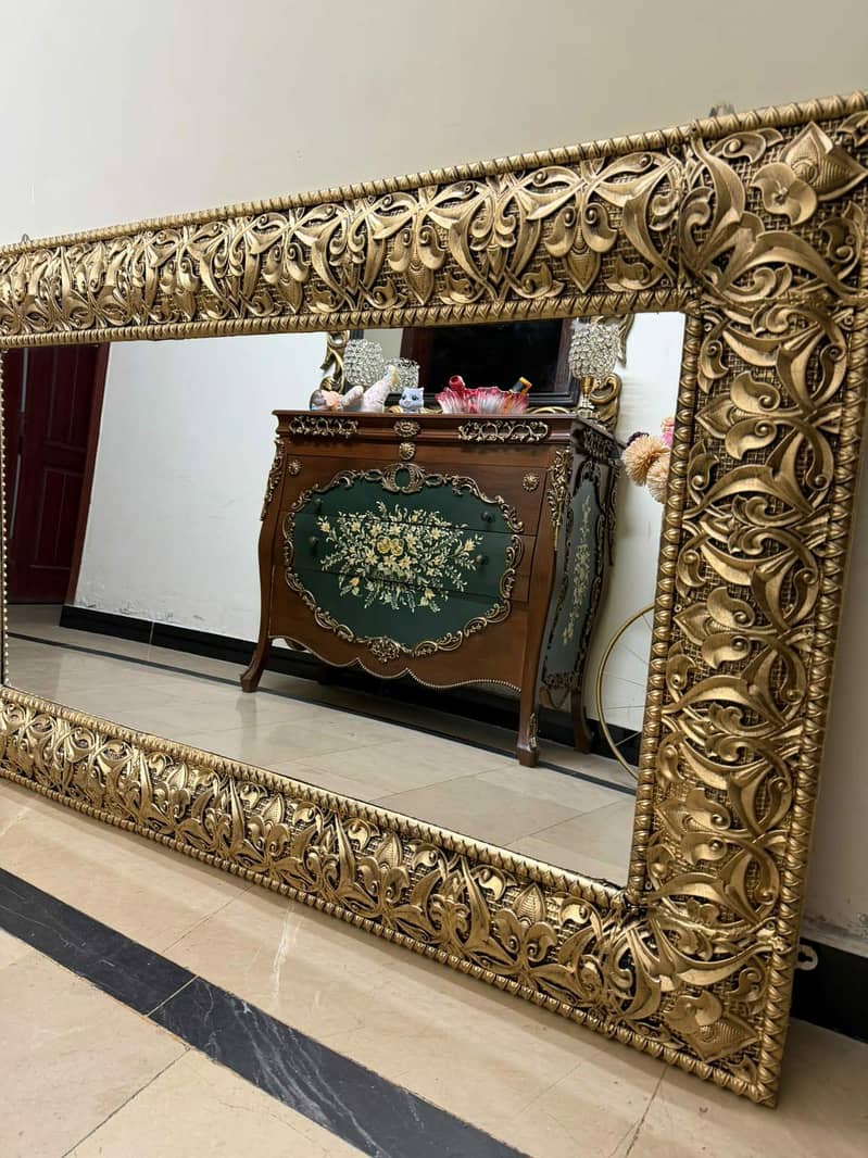 wall hanging Mirror 0