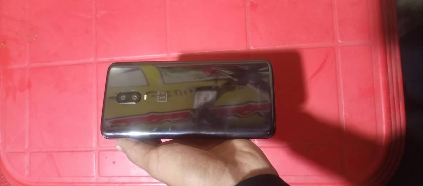 One Plus 6T 2