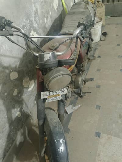 road prince 2019 model ha file copy sab Kuch ha sat engine k Kam h