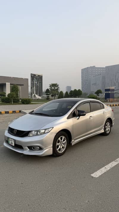 Honda Civic Rebirth 2014 – Full Optional