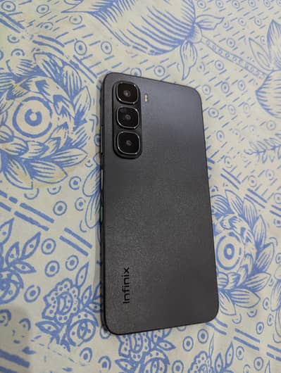Infinix Hot 60i