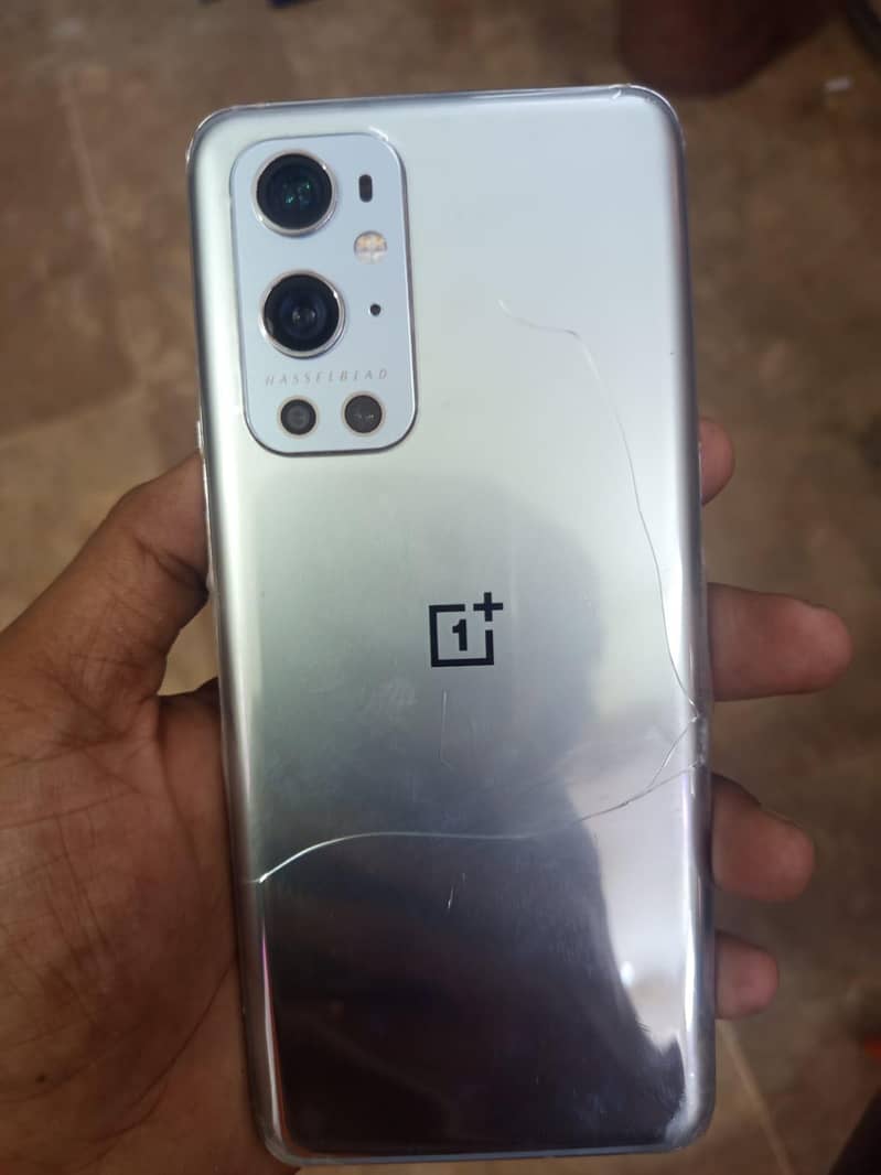 One Plus 9 Pro 0
