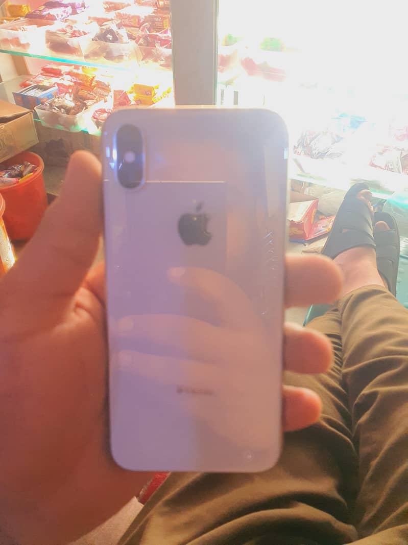 Apple iPhone XS 8