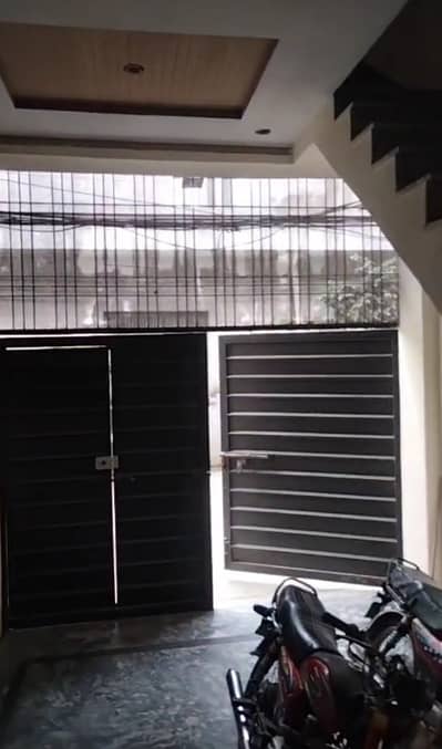 5 Marla lower portion on rent green cap opposite gajjumate metro station Lahore